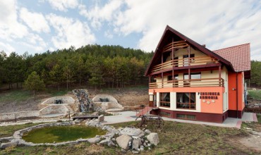 Langă Cluj Napoca Pensiunea Armonia Nadaselu